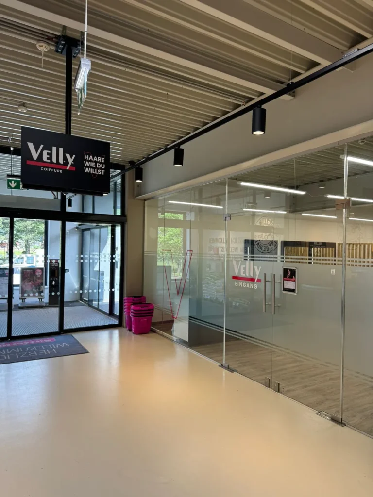 velly Ludesch